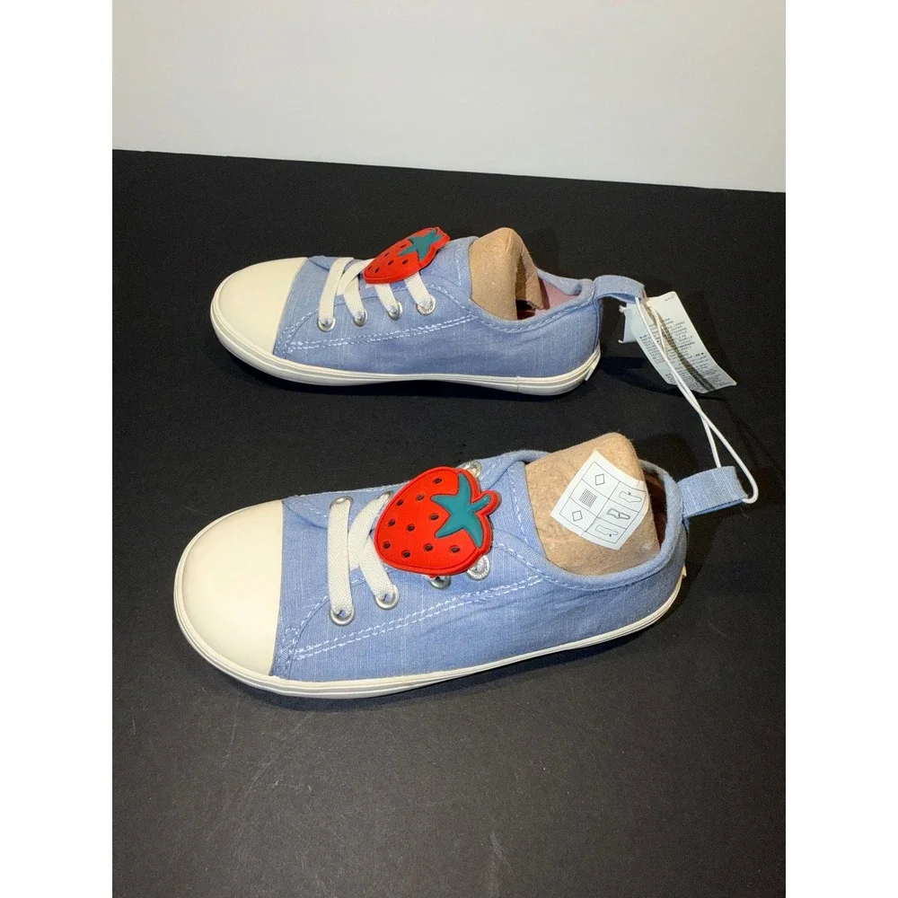 NEW Old Navy‎ Toddler Girls Blue Canvas Strawberry Sneakers Low Top Shoes Sz 9